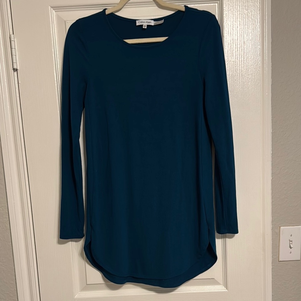 Calvin Klein Women's Teal Long Sleeve Top